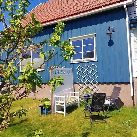 4 Bedrooms, Big Garden,