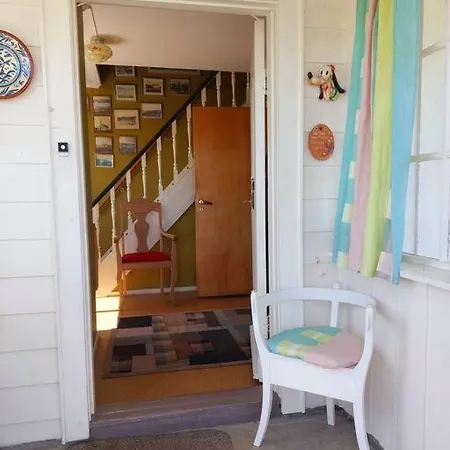4 Bedrooms, Big Garden,