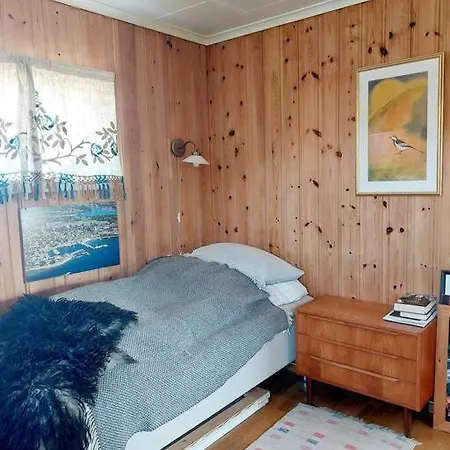 فندق 4 Bedrooms, Big Garden, *